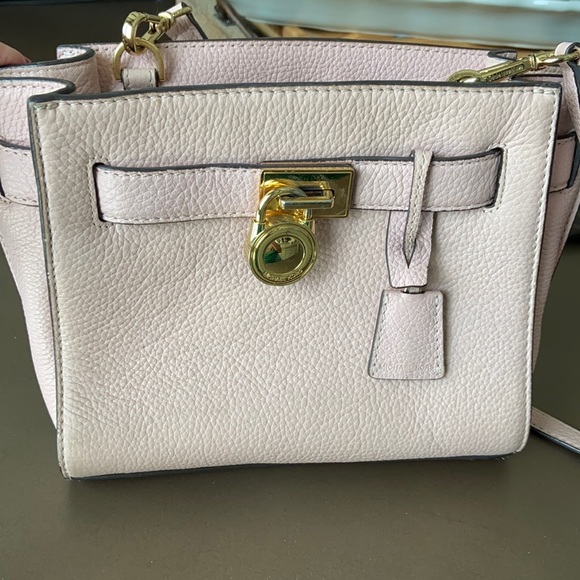 MICHAEL Michael Kors Handbags - MICHAEL Michael Kors Cross Body